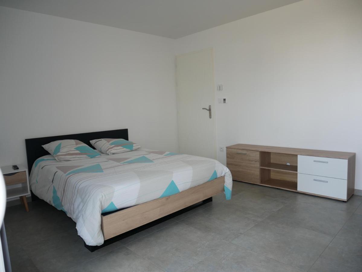 Studio Lumineux Avec Terrasse La Roche-sur-Yon Eksteriør bilde