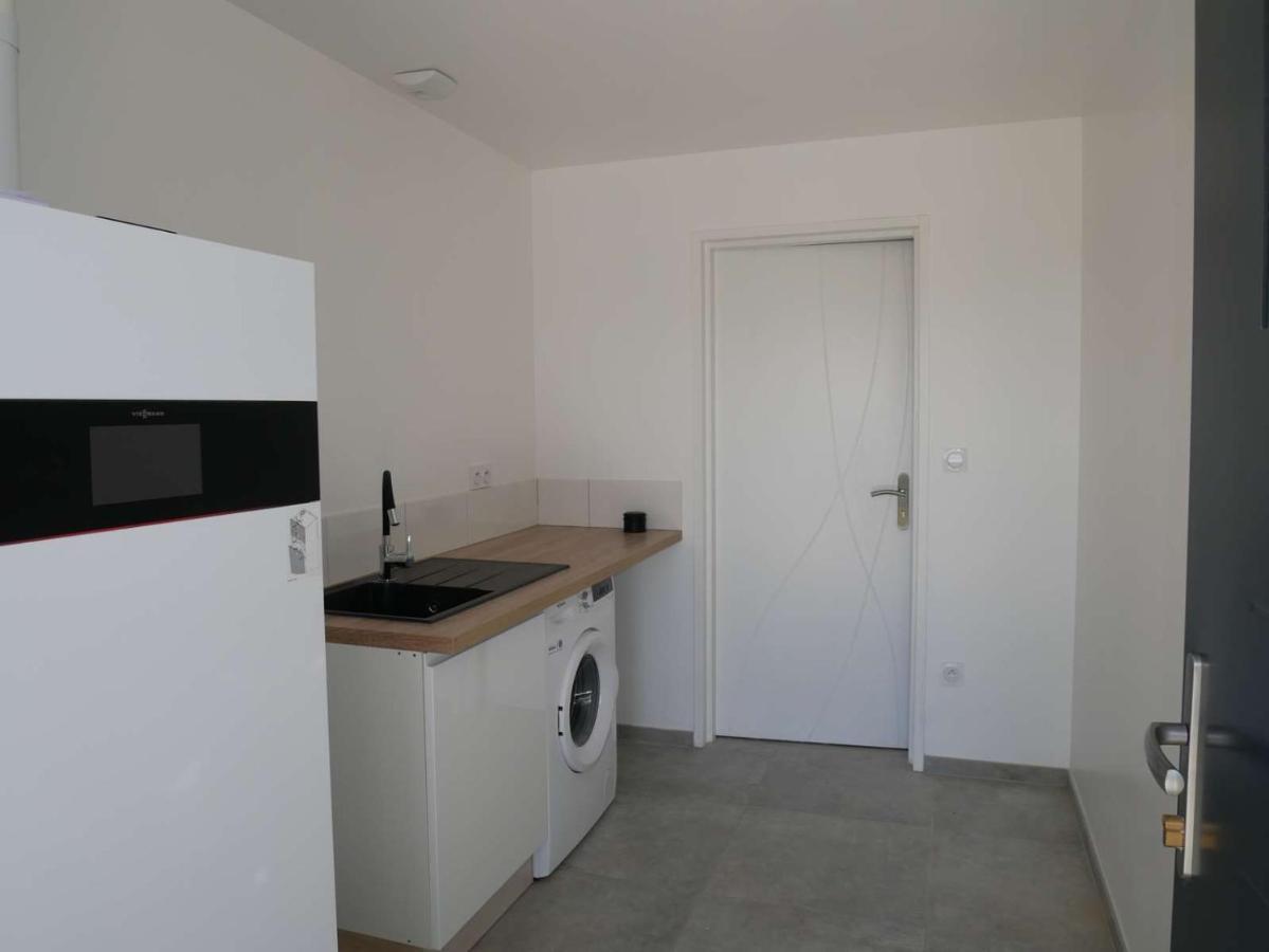 Studio Lumineux Avec Terrasse La Roche-sur-Yon Eksteriør bilde