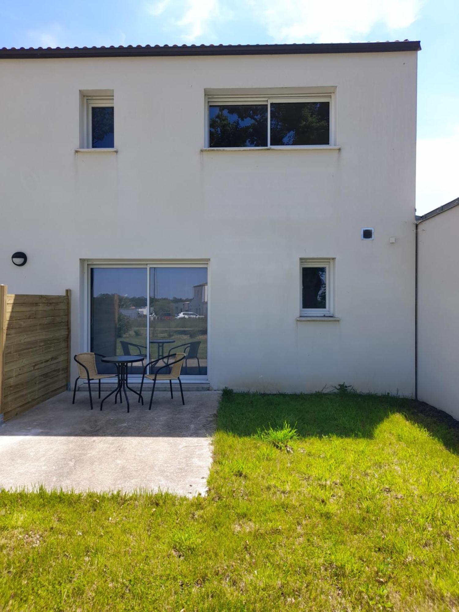Studio Lumineux Avec Terrasse La Roche-sur-Yon Eksteriør bilde